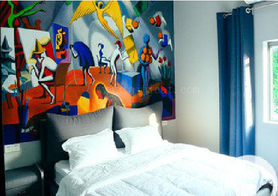 丘北对于酒店的墙体彩绘而言更注重哪些方面?