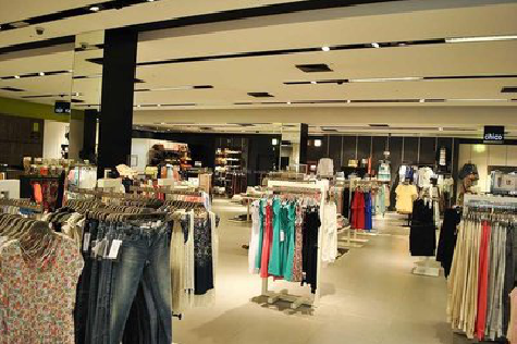 丘北商场里的店面怎么装修？